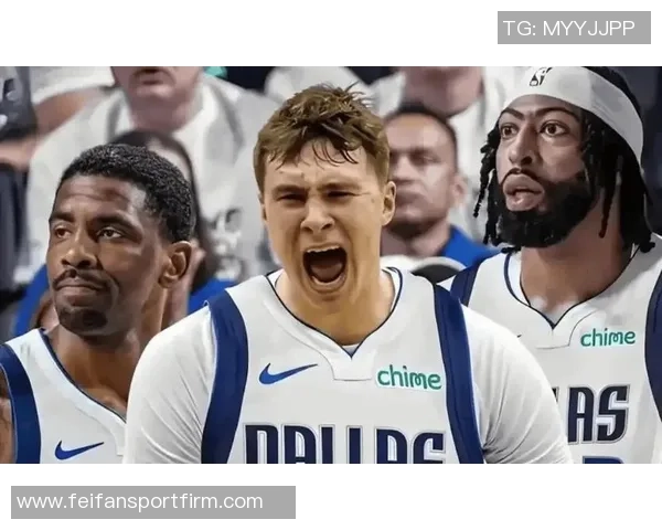 弗拉格首次尝试大个子阵容自信与浓眉共担后卫角色