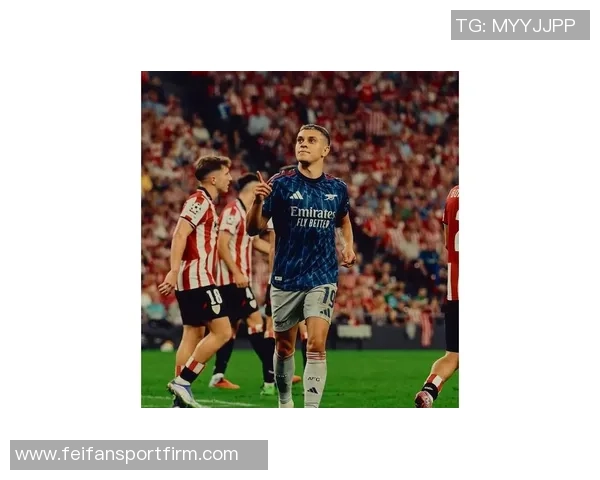 特罗萨德惊艳世界波助阿森纳逆转桑德兰比分精彩瞬间回顾