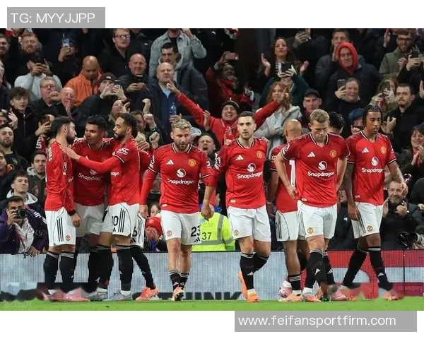 曼联官网报道姆伯莫本赛季英超无球前插跑动和预期助攻均居首位