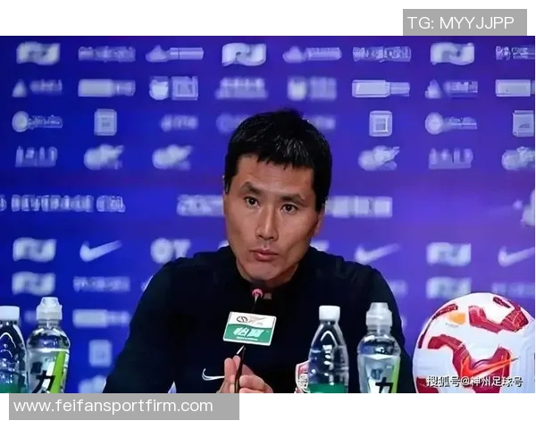 邵佳一被誉为亚洲金左脚展现出色左脚技术的传奇球员