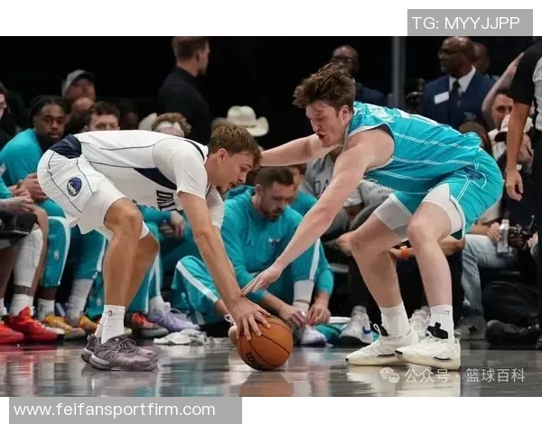 克莱盛赞弗拉格连续获最佳新秀奖展现真正实力与潜力